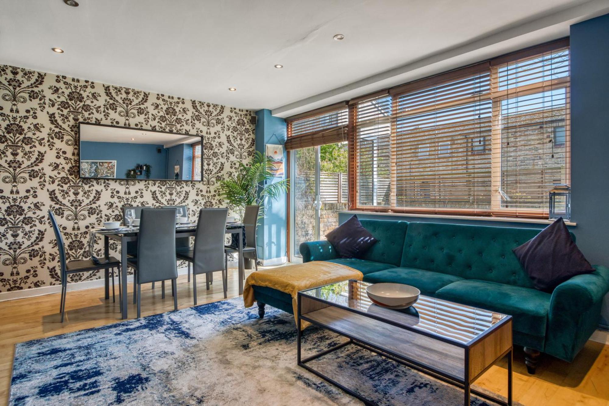 Lovely 3-Bed Clapham Common 런던 외부 사진